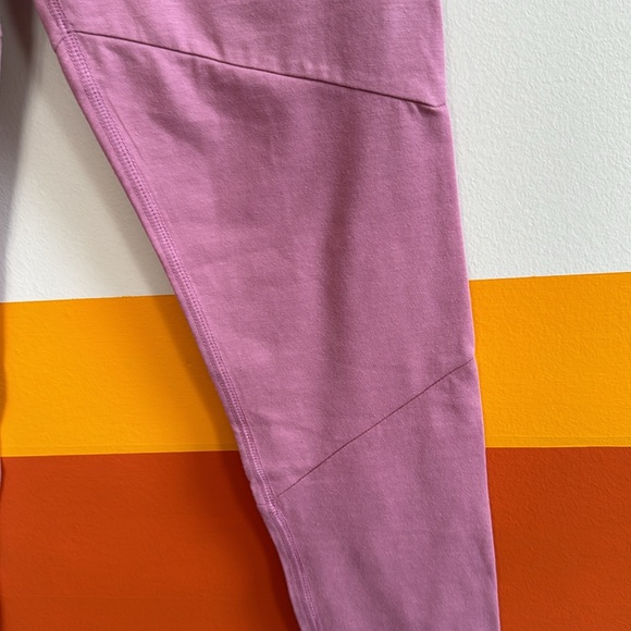 VANS criss cross leggings . NWT - Picture 3 of 5